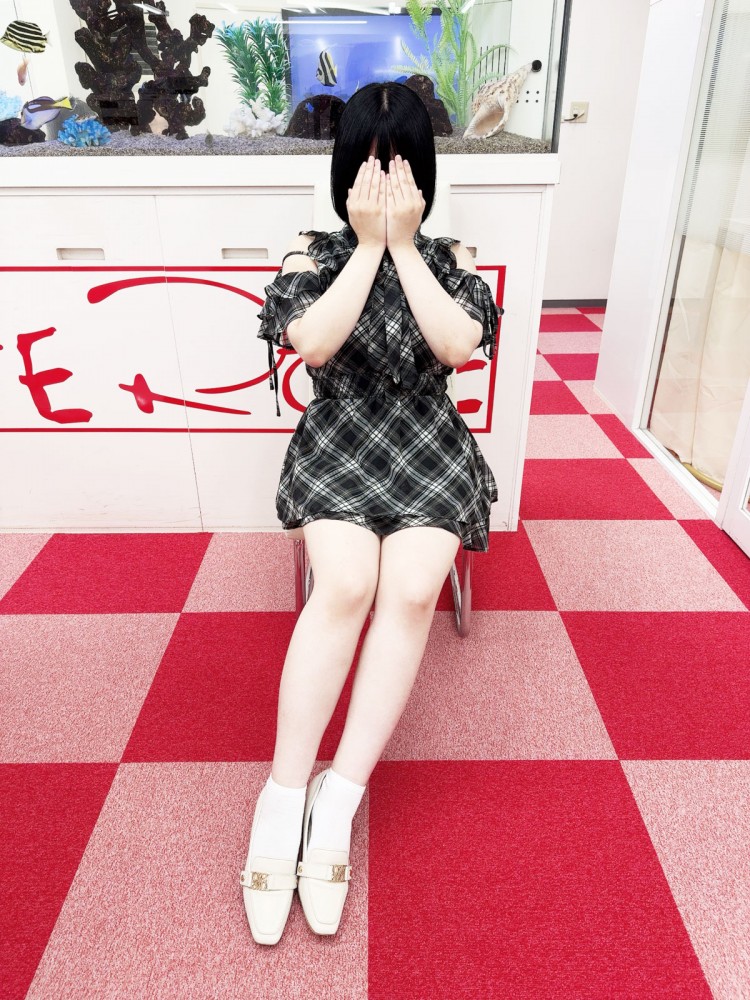 ねるちゃんの写真1|大阪 デリヘル 素人専門コンテローゼ