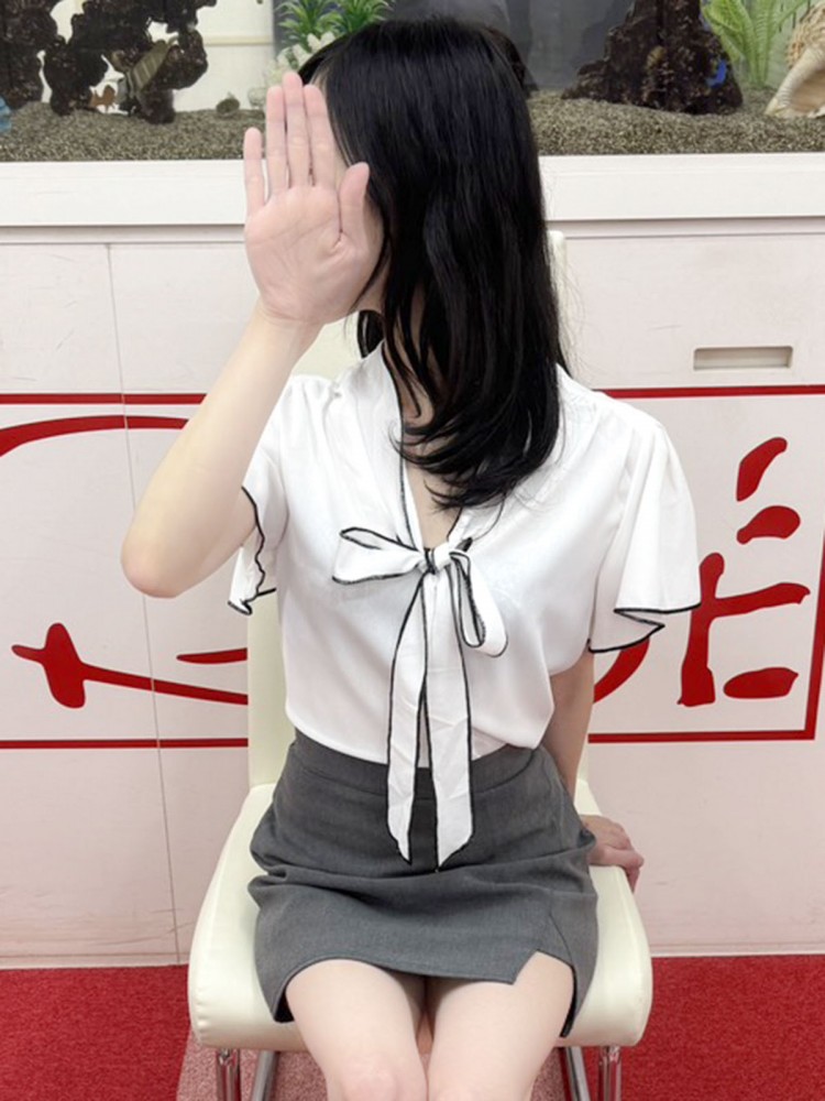 愛里（あいり）さんの写真1